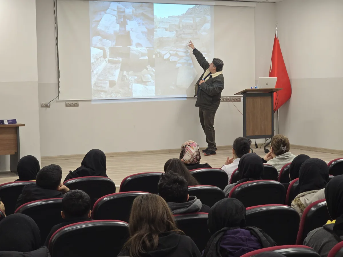 Arslantepe'nin Tarihi Yolculuğu Öğrencilerle Buluşuyor