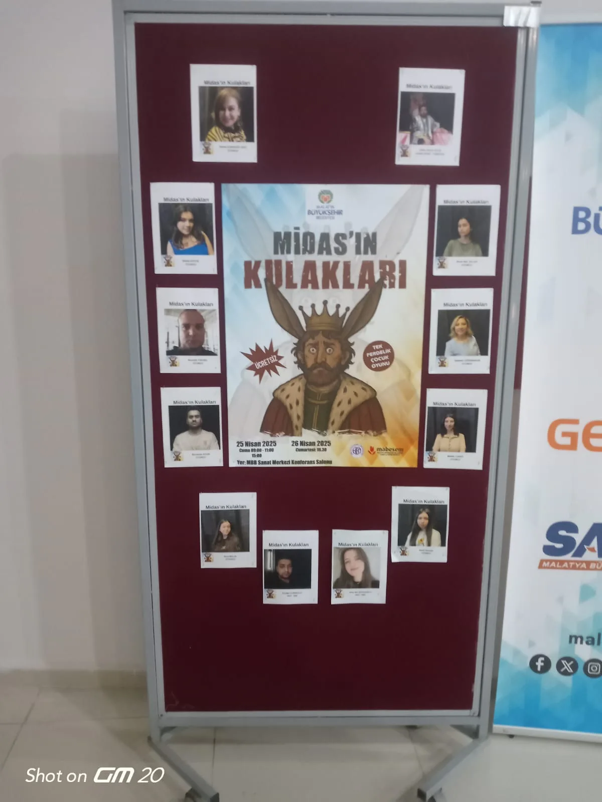 MABESSEM Sanat Sokağı'nda"Midas'ın Kulakları" Coşkusu