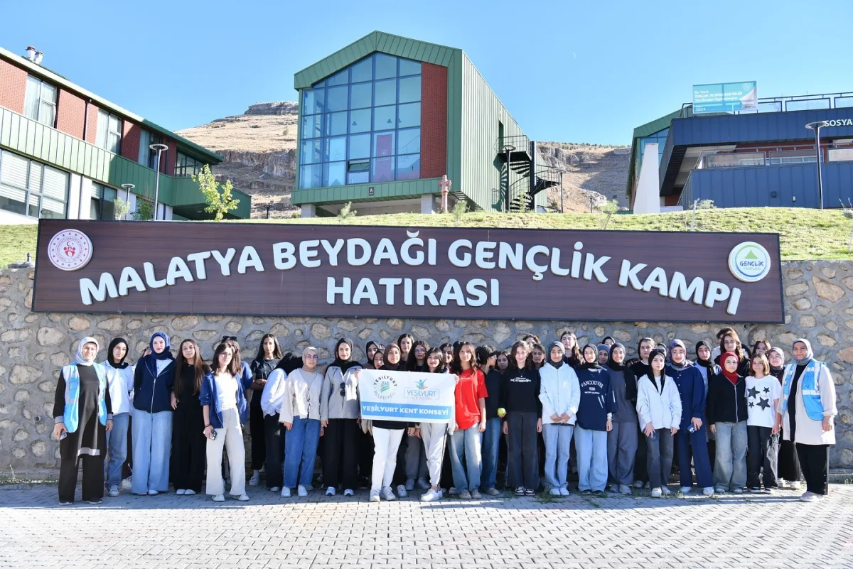 Yeşilyurt Kent Konseyi'nden Gençlere Unutulmaz Kamp Deneyimi