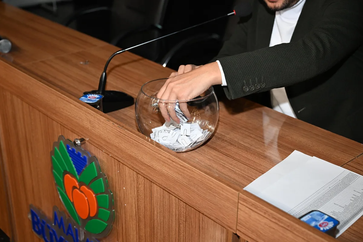 MOTAŞ’A 30 YENİ ŞOFÖR ALIMI İÇİN  KURALAR NOTER HUZURUNDA ÇEKİLDİ