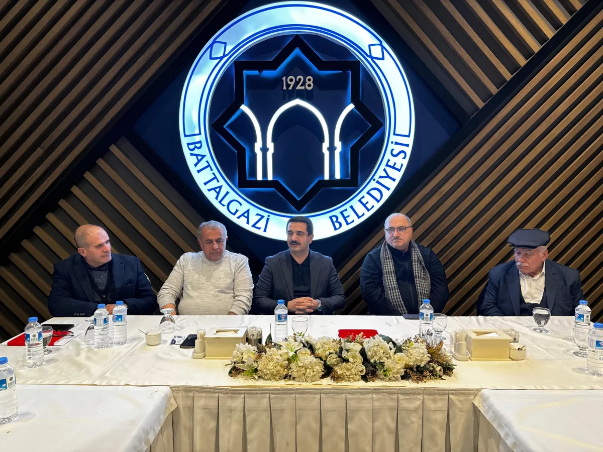 Başkan Taşkın'dan Muhtarlarla İstişare Toplantısı