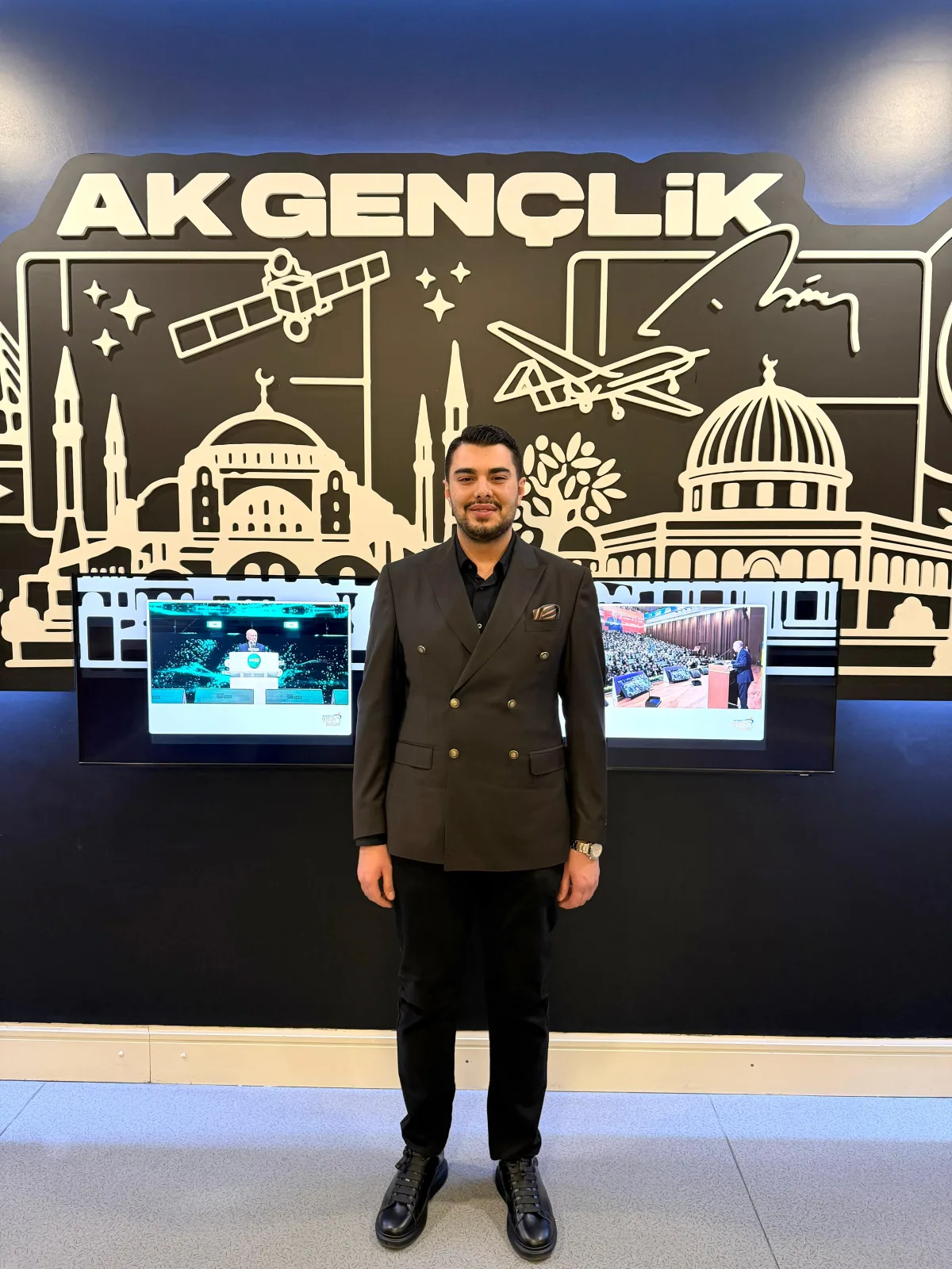 Ak Parti Malatya Gençlik Kolları Başkanı M Kağan Mercan'dan Yeni Yıl Mesajı