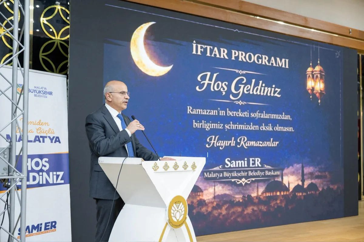 “MALATYA’MIZ GÜÇLÜ BİR ŞEKİLDE  AYAĞA KALKIYOR”