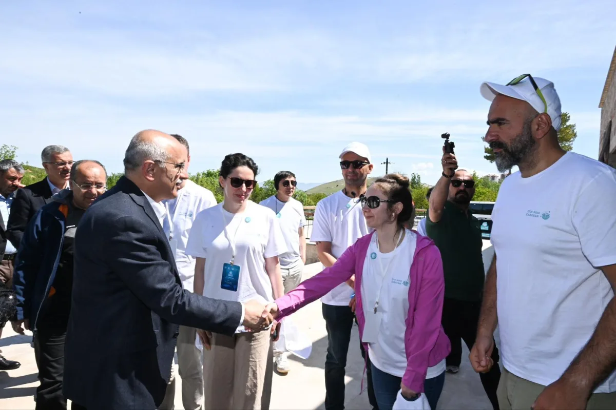 Başkan Er, ‘İpek Yolu Kervanı’ üyeleriyle bir araya geldi