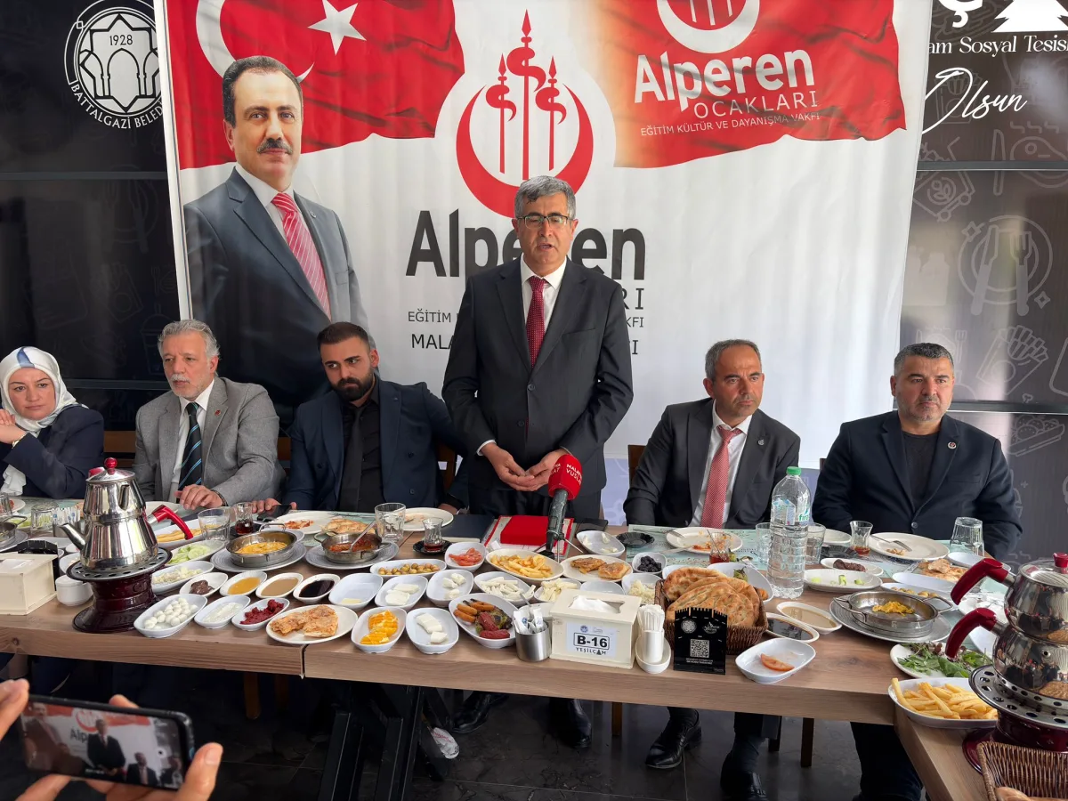 Yüksel Duman:"Güçlü Geleceğin Temeli Ahlaklı ve Şuurlu Gençliktir"