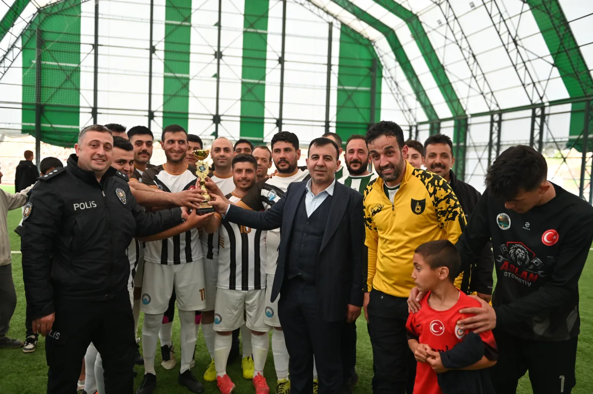 Pütürge'de Kurumlar Arası Futbol Turnuvası Final Maçıyla Sona Erdi