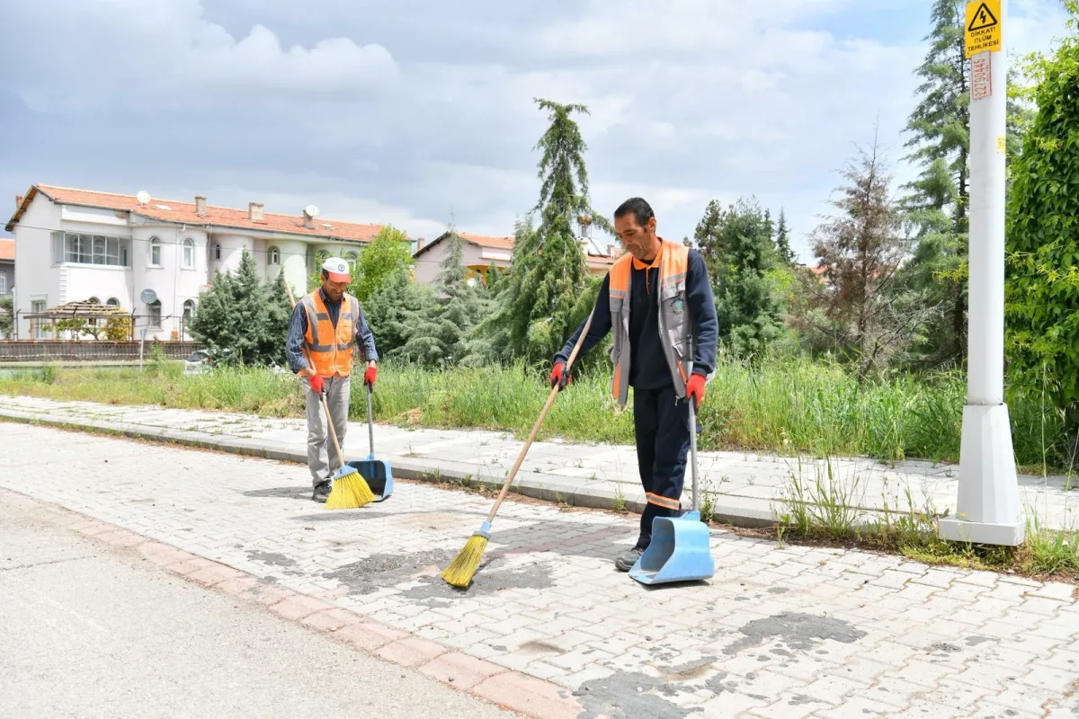 Yeşilyurt Belediyesi'nden Bayram Öncesi Yoğun Hazırlık