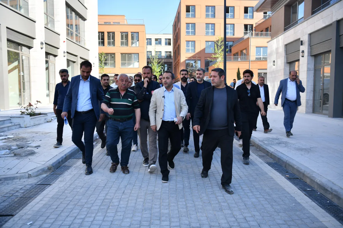 Milletvekili Abdurrahman Babacan Yeni Çarşı'daki Son Durumu İnceledi