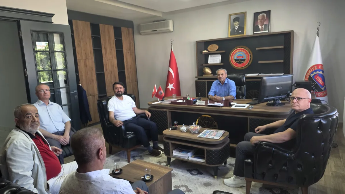 Anahtar Parti Malatya Teşkilatından Emekliler Derneği'ne Ziyaret