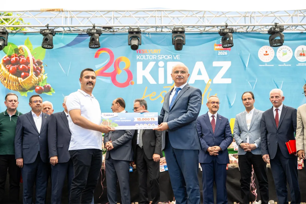 "ESKİSİNDEN DAHA GÜÇLÜ VE ÇOK MERKEZLİ BİR ŞEHİR İNŞA ETTİK"
