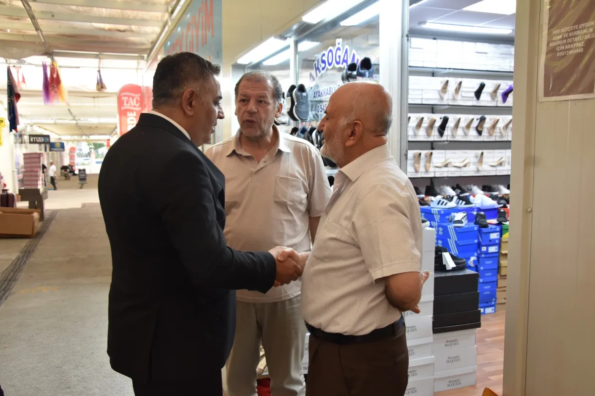 Sadıkoğlu: “Yeni çarşıdaki sektörel kümelenme kararı yeniden değerlendirilmeli”