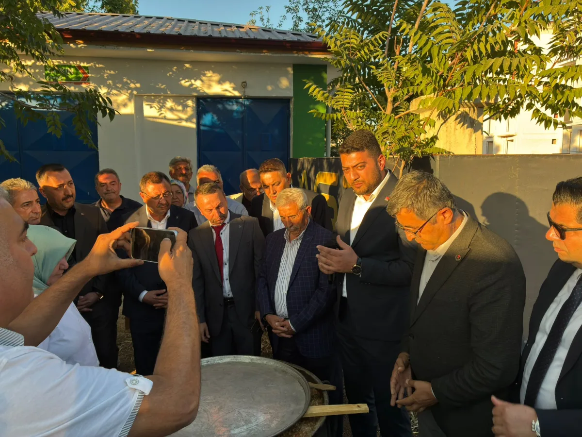Akçadağ Dayanışma Derneği'nden Birlik ve Beraberlik Aşuresi:"Malatya'nın Tüm Dinamikleri Bu Gönül Sofrasında Buluştu
