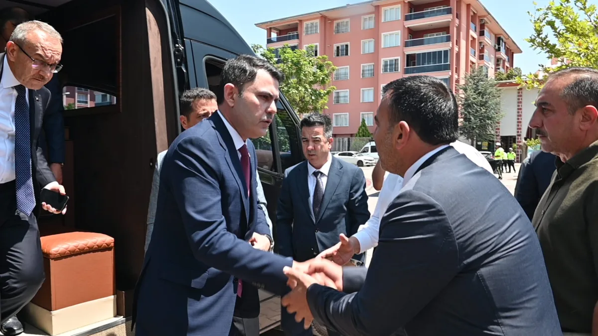 Başkan Sülük,Bakan Kurum'u Malatya'da Karşıladı