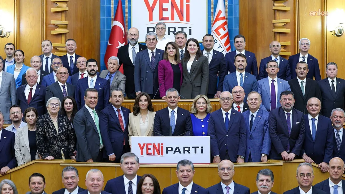Ağbaba, YENİ Parti Grup Yönetiminde:"YENİ Partimiz İçin Bir Nefer Gibi Çalışmaya Hazırız"