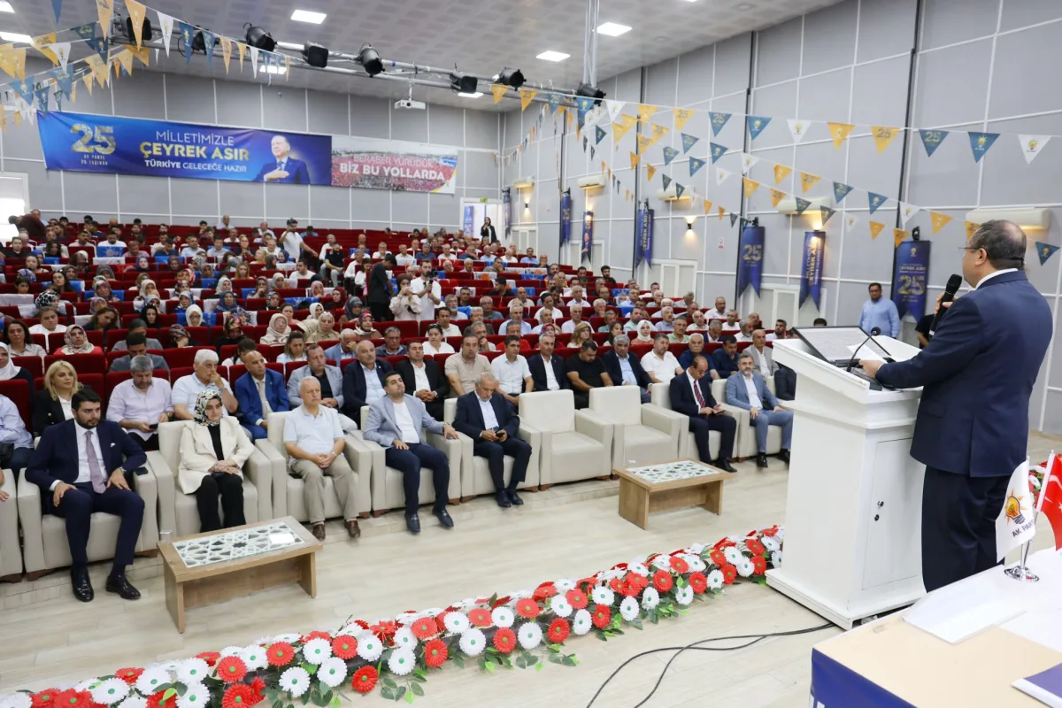 Ak Parti Malatya İl Başkanı Ali Bakan,Ak Parti'nin Kuruluşunun 25. Yılı Dolayısıyla Basın Toplantısı Düzenledi