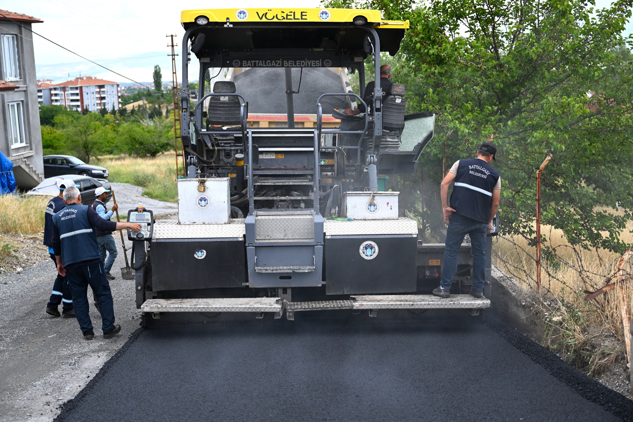 Battalgazi Belediyesi'nden Asfalt Çalışması
