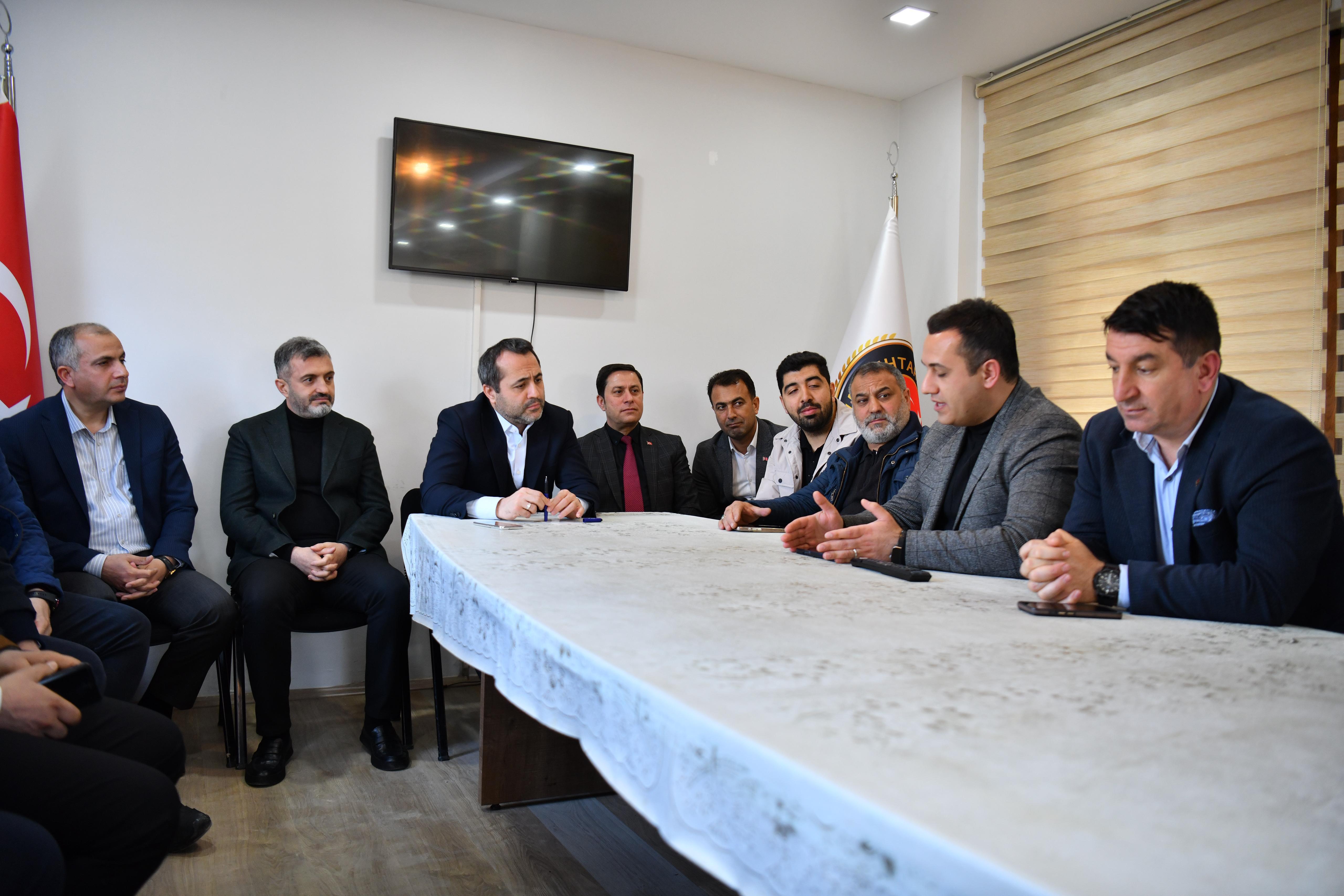 Abdurrahman Babacan 13 Muhtarın Taleplerini Dinledi