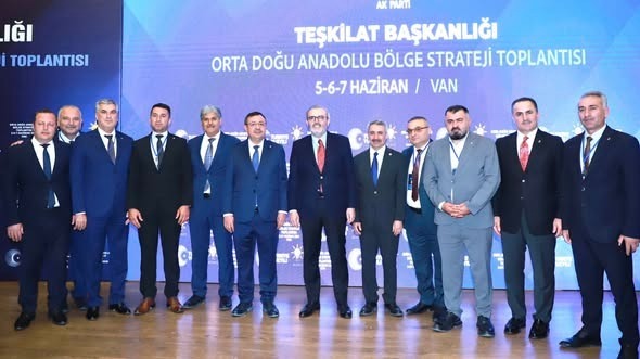 Ak Parti Genel Merkezi'nden Van'da Orta Doğu Anadolu Bölgesi Strateji Kampı