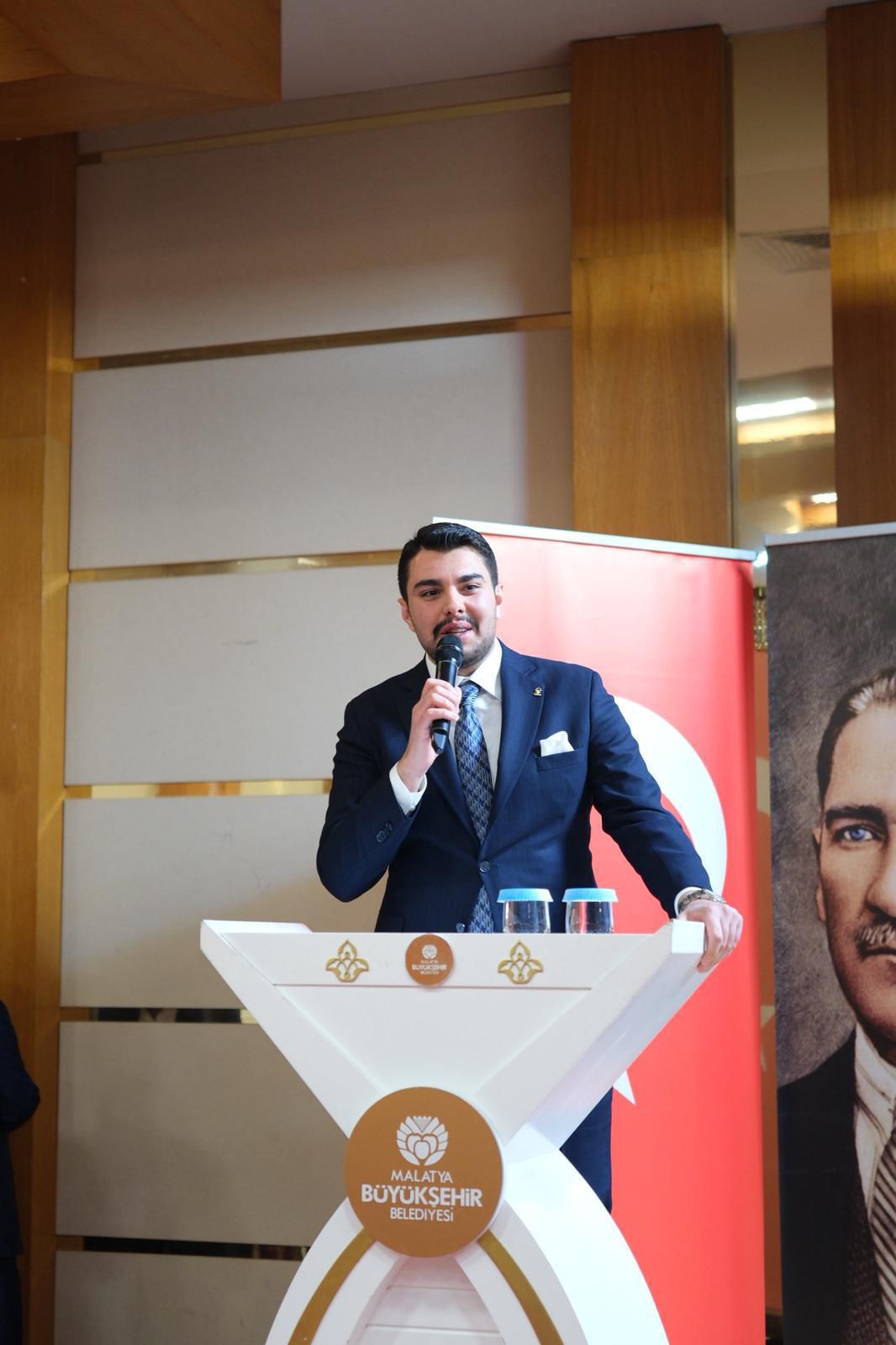 Ak Parti Malatya Gençlik Kolları Başkanı Kağan Mercan'ın Kurban Bayramı Mesajı