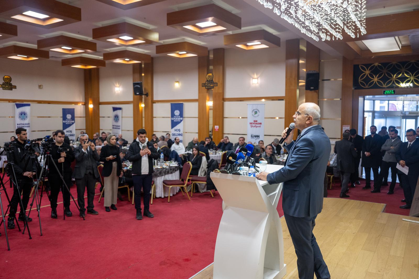 BASIN TOPLUMUN GÖREN GÖZÜ İŞİTEN KULAĞI VE KONUŞAN VİCDANIDIR”