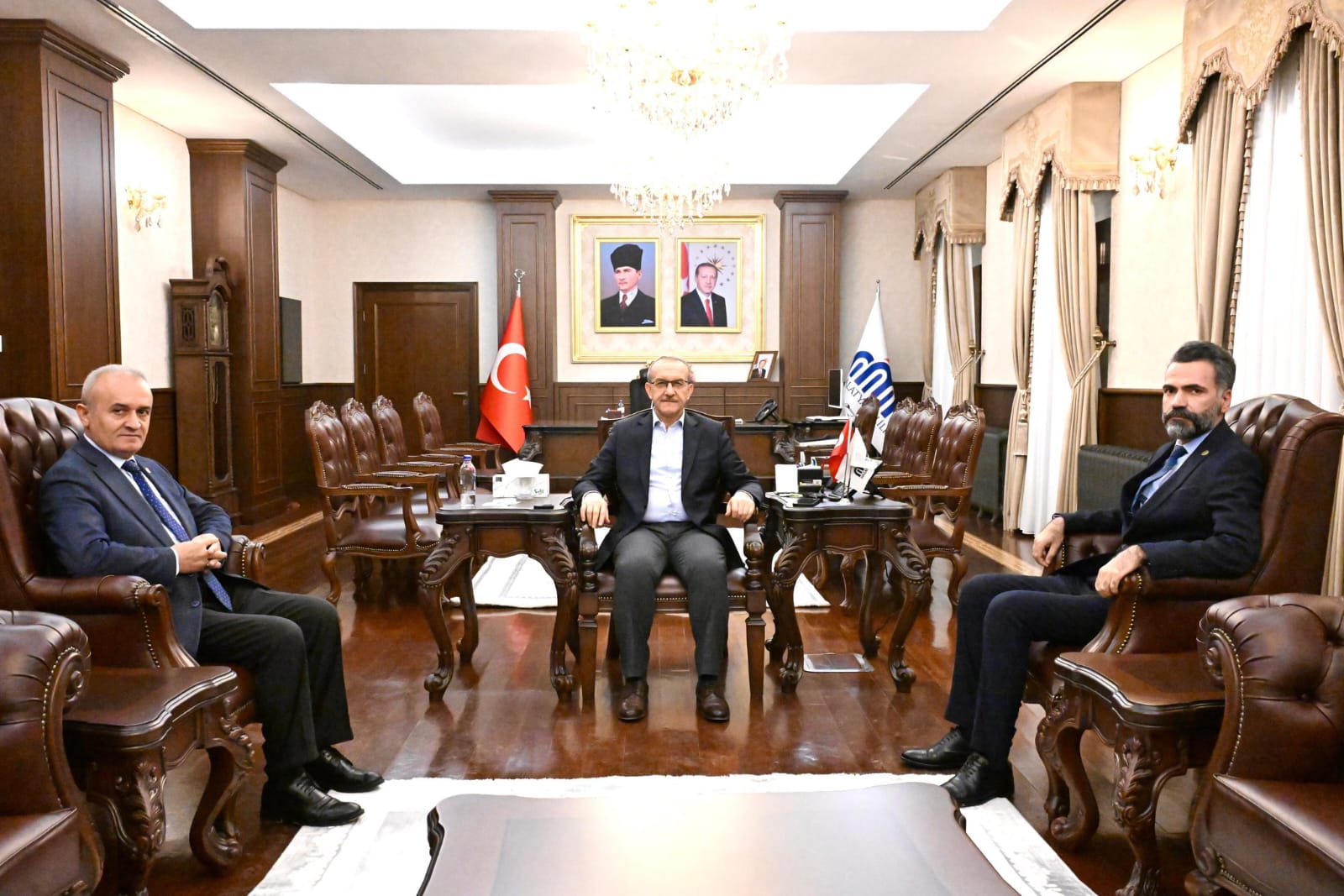 Başkan Akgüneş: Sayın Valimizin Çalışmalarını Takdir Ediyoruz