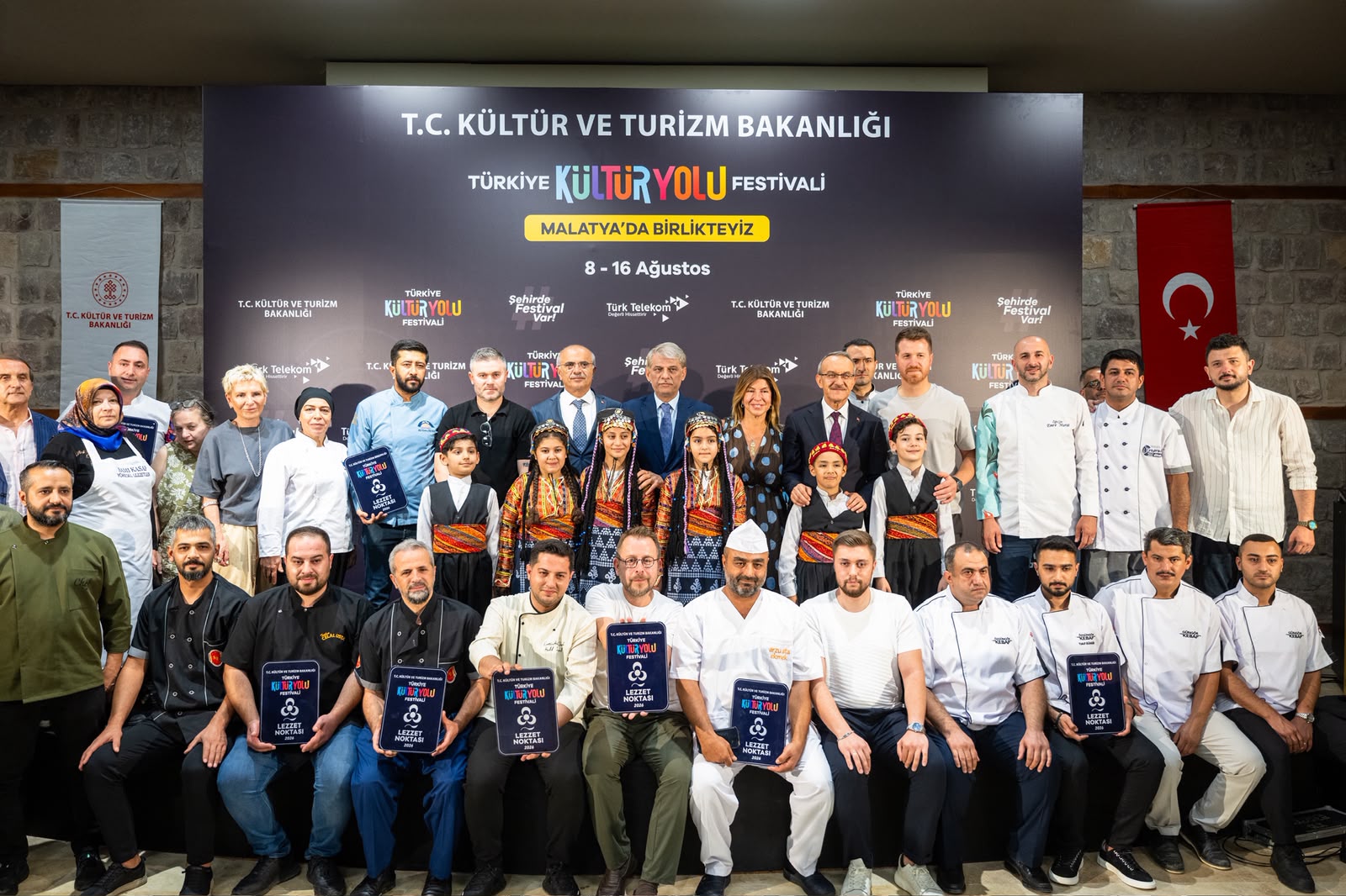 BAŞKAN ER, ‘FESTİVAL BOYUNCA BİRBİRİNDEN GÜZEL ETKİNLİKLER GERÇEKLEŞTİRİLECEK’
