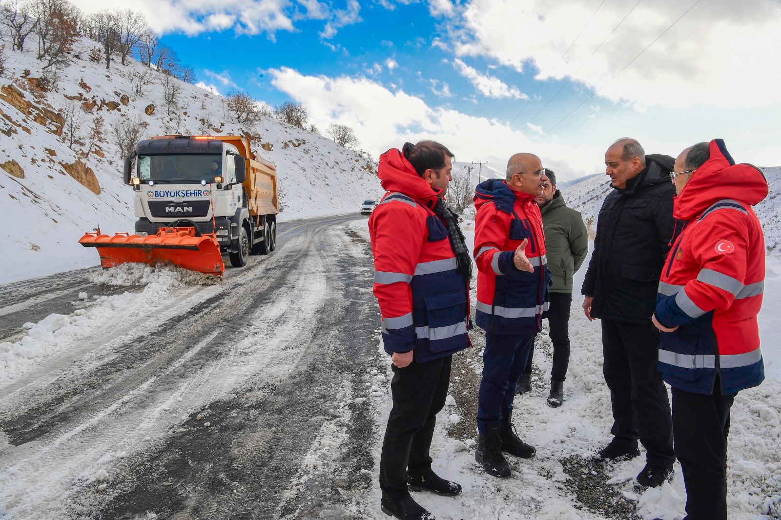 BAŞKAN ER PORGA BAĞLANTI YOLUNU İNCELEDİ