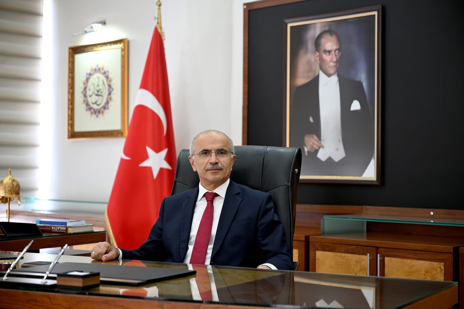Başkan Er:"Peygamber Efendimiz Merhametiyle Bütün İnsanlığa Kucak Açmıştır"