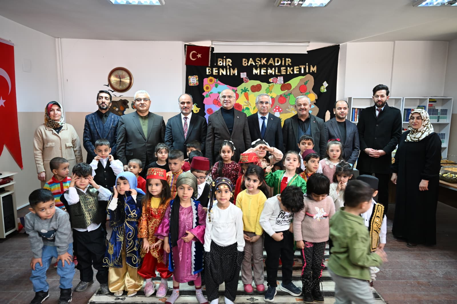 Başkan Er,Tutum, Yatırım ve Türk Malları Haftası'nda Konuştu