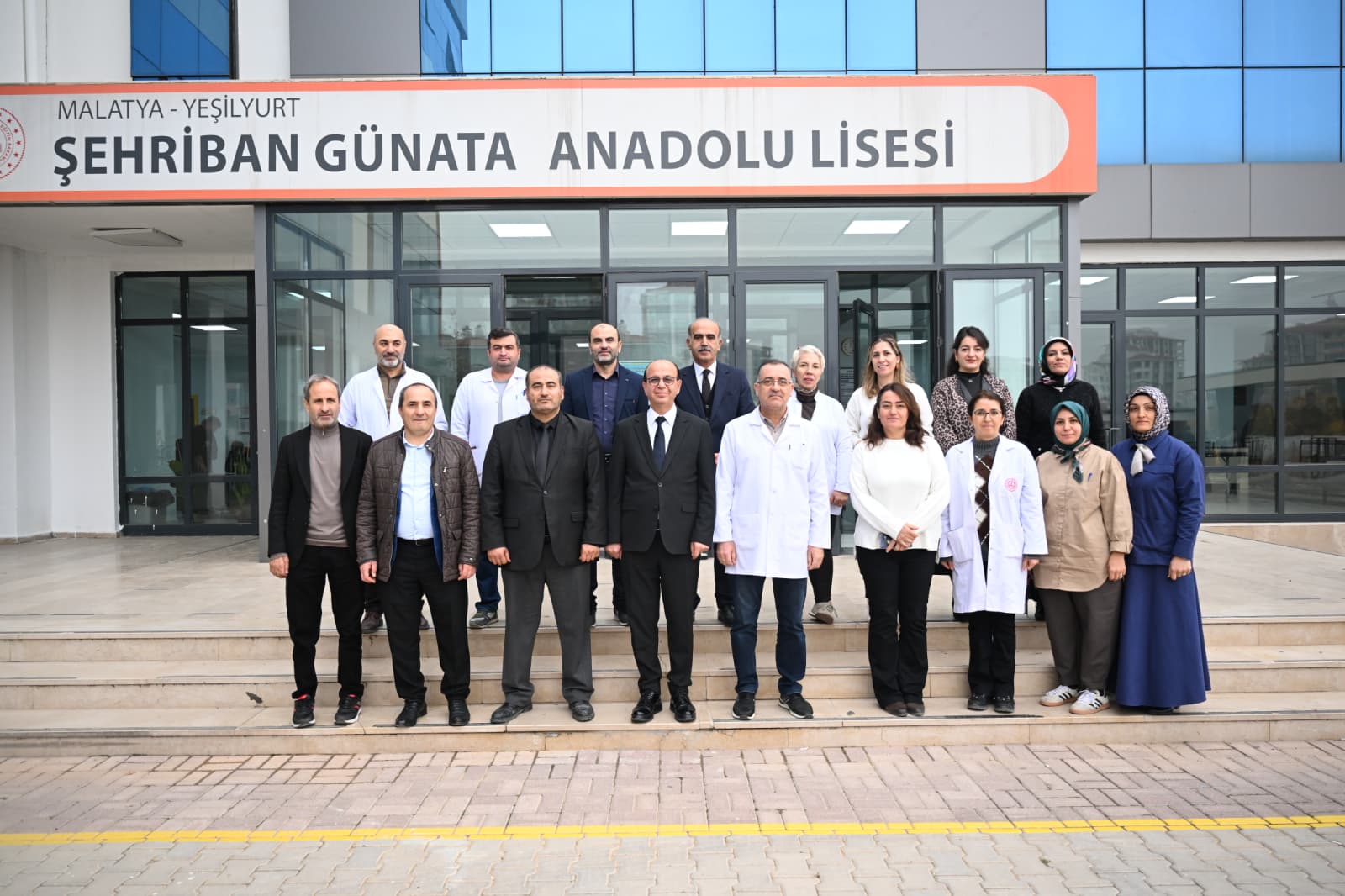 Başkan Geçit, Eğitimin Kahramanlarını Unutmadı