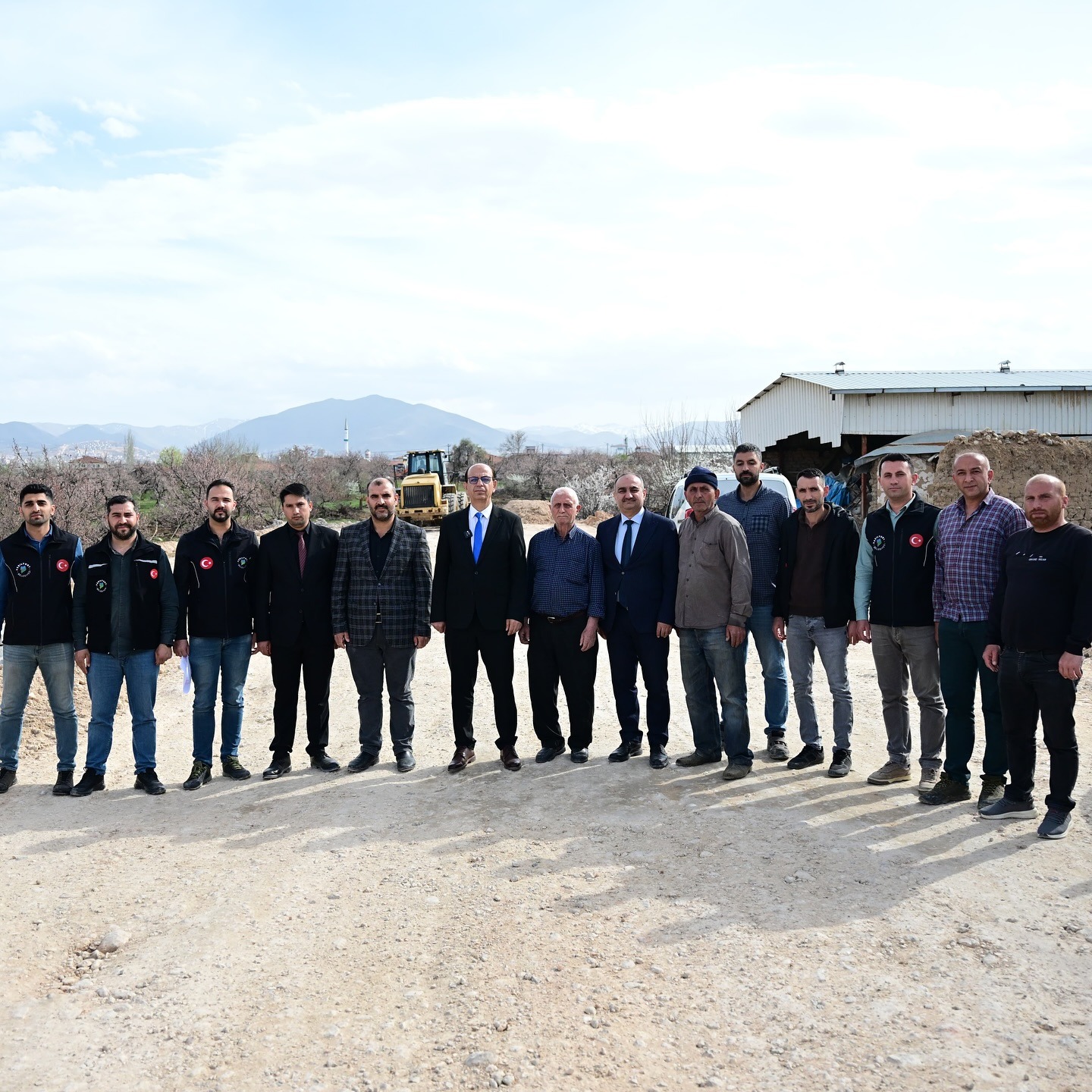 Başkan Geçit," Topsöğüt' te 2.5 Km İmar Yolunu Açıyoruz