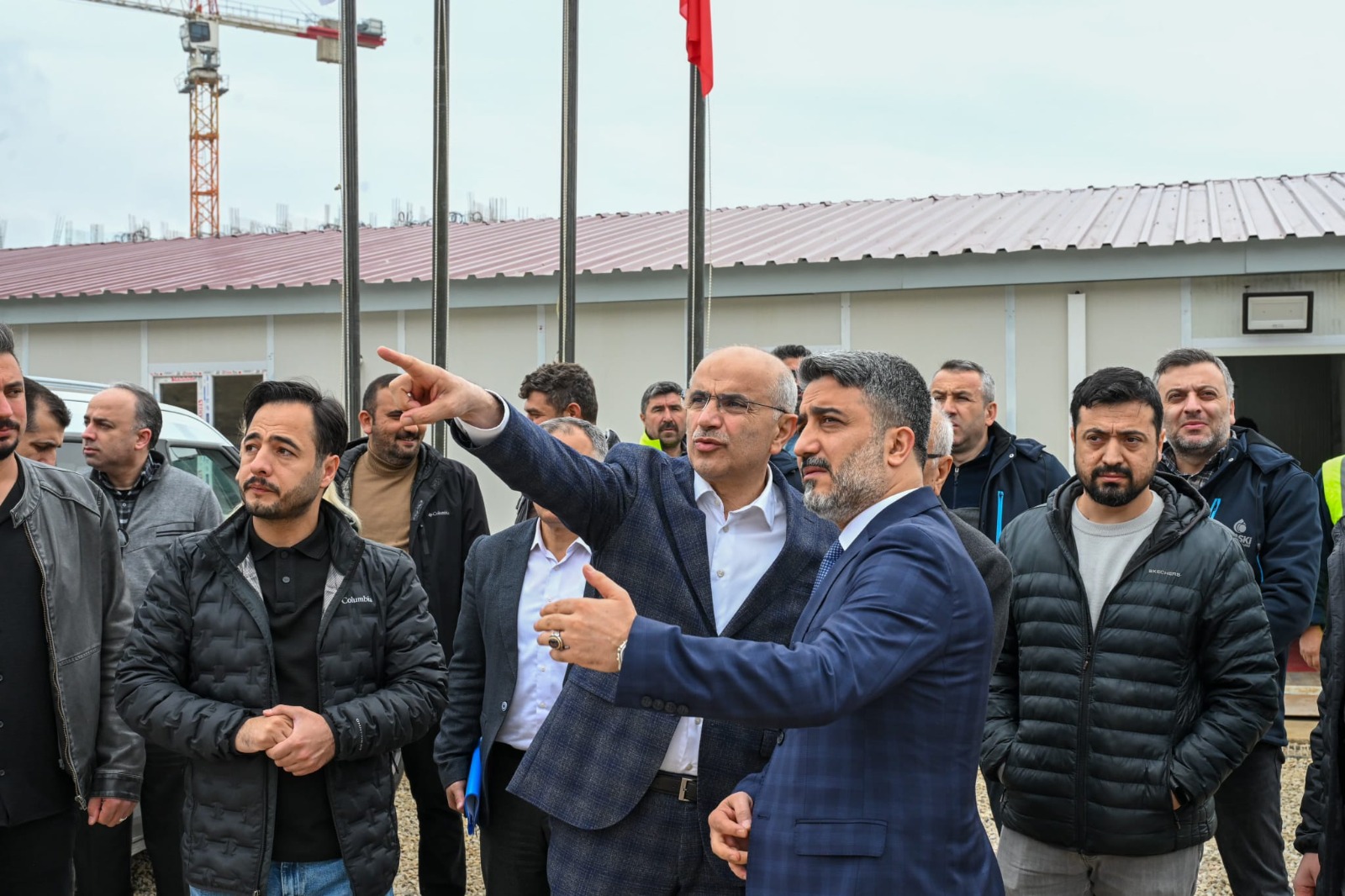 Başkan Sami Er, Akoğuz Kışlası TOKİ Konut Alanında İncelemelerde Bulundu