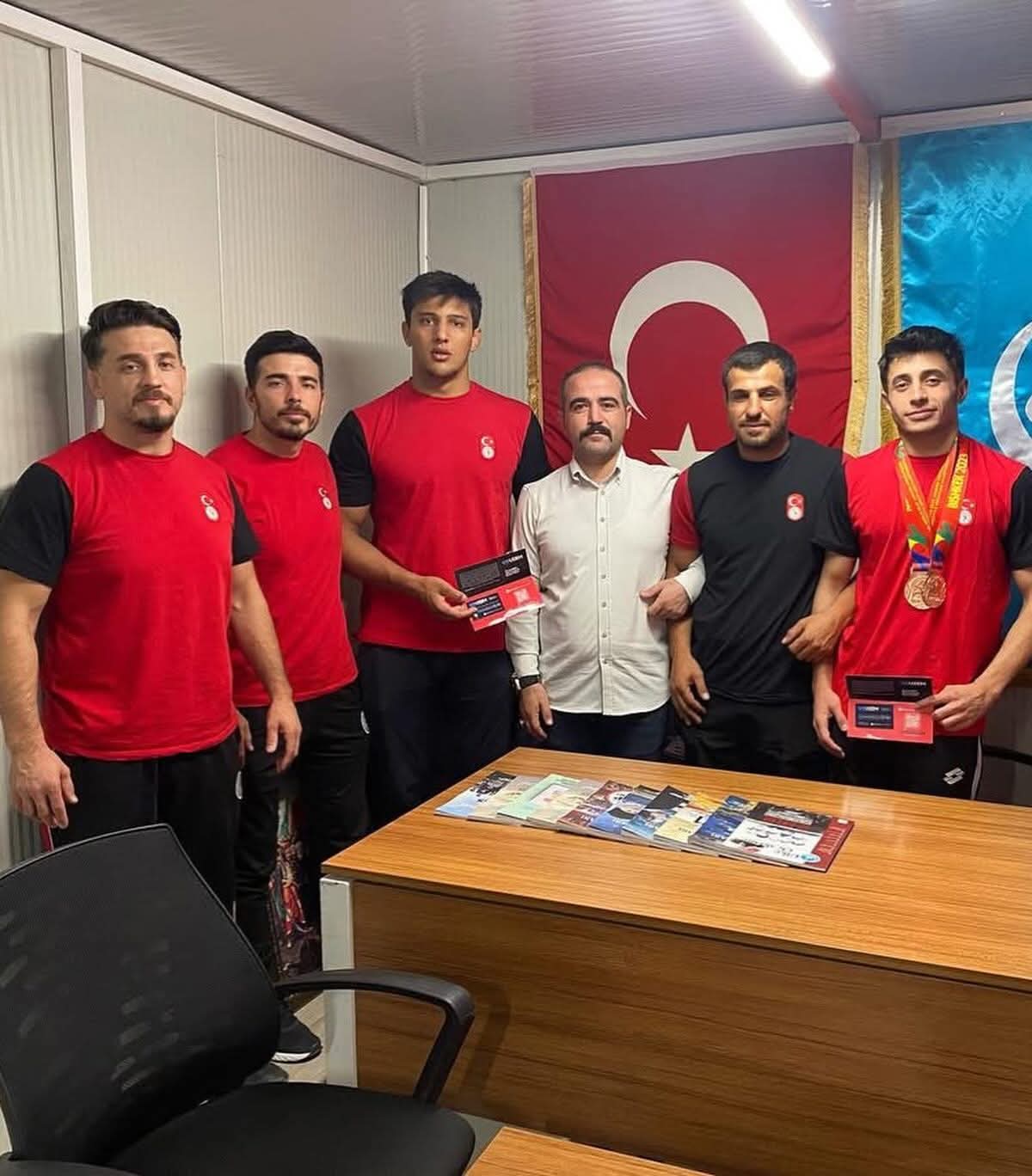 Başkan Şengönül'den Şampiyonlara Tebrik Mesajı