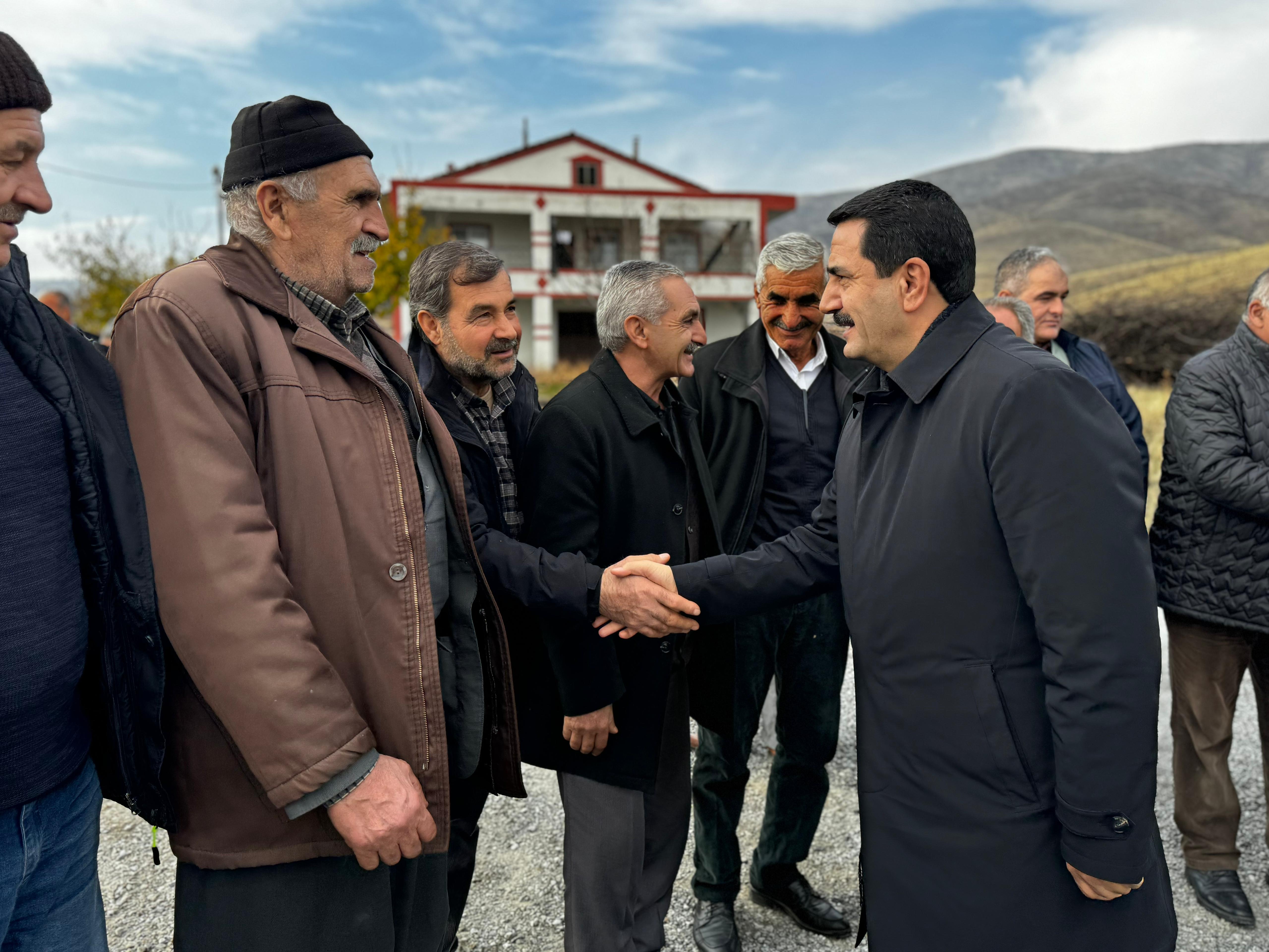 Başkan Taşkın, Çolaklı Mahallesi'nde Vatandaşlarla Buluştu