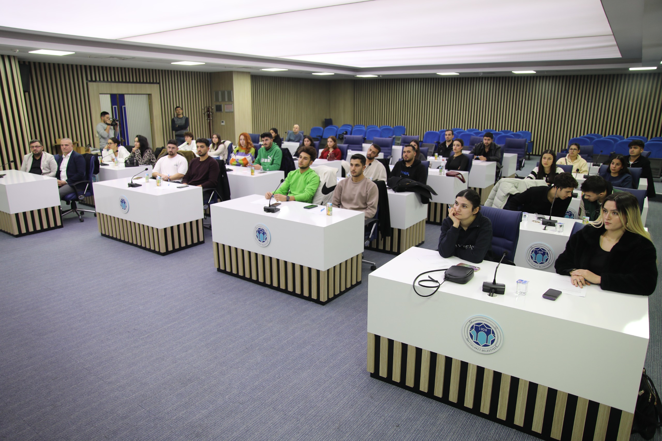 Battalgazi'de Gençlik Çalışmaları, Öğrencilerle İstişare Edildi