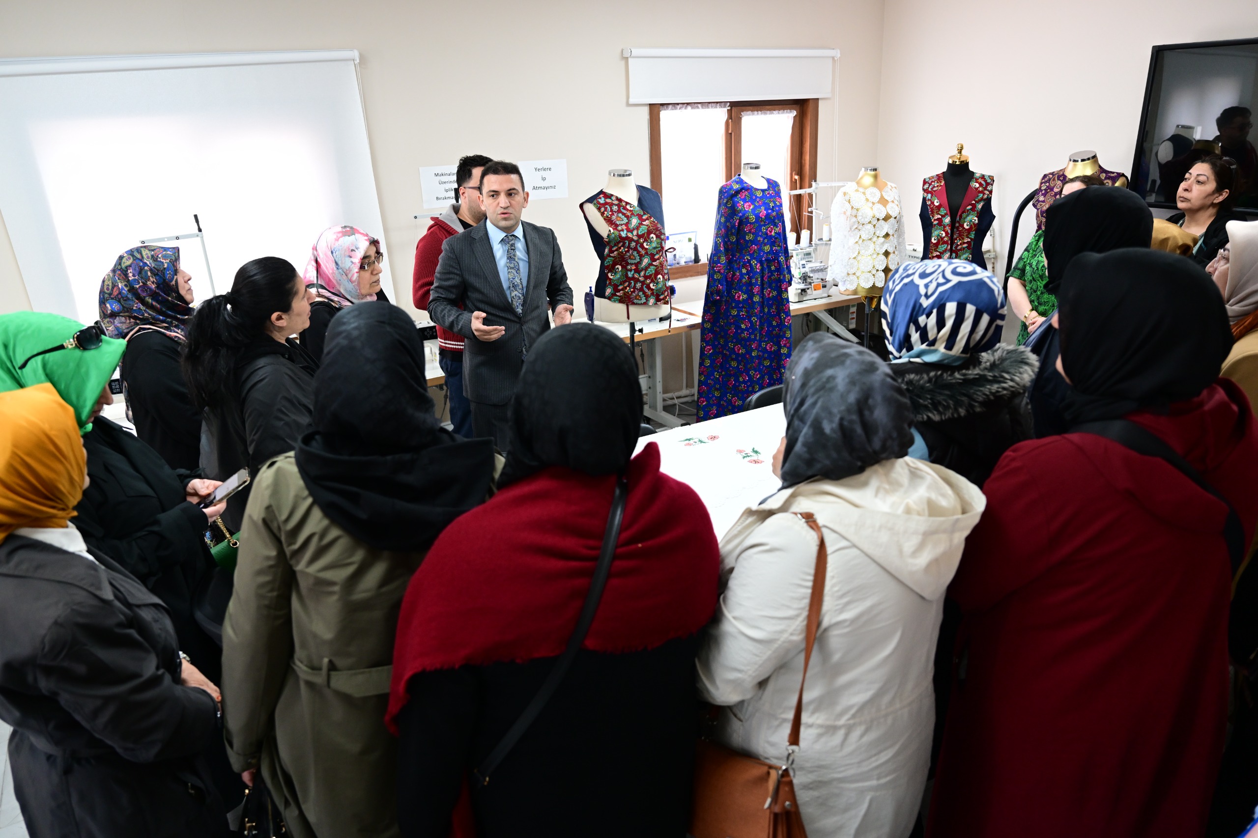 Battalgazi'de Projeler Kadın Kollarına Tanıtıldı