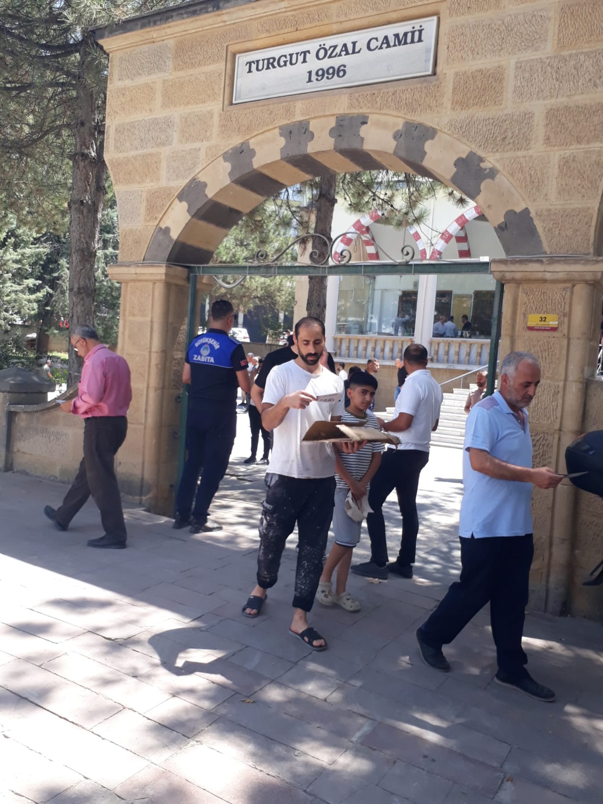 BÜYÜKŞEHİR ZABITA EKİPLERİ 7 AYDA  16 BİN 500 DENETİM GERÇEKLEŞTİRDİ