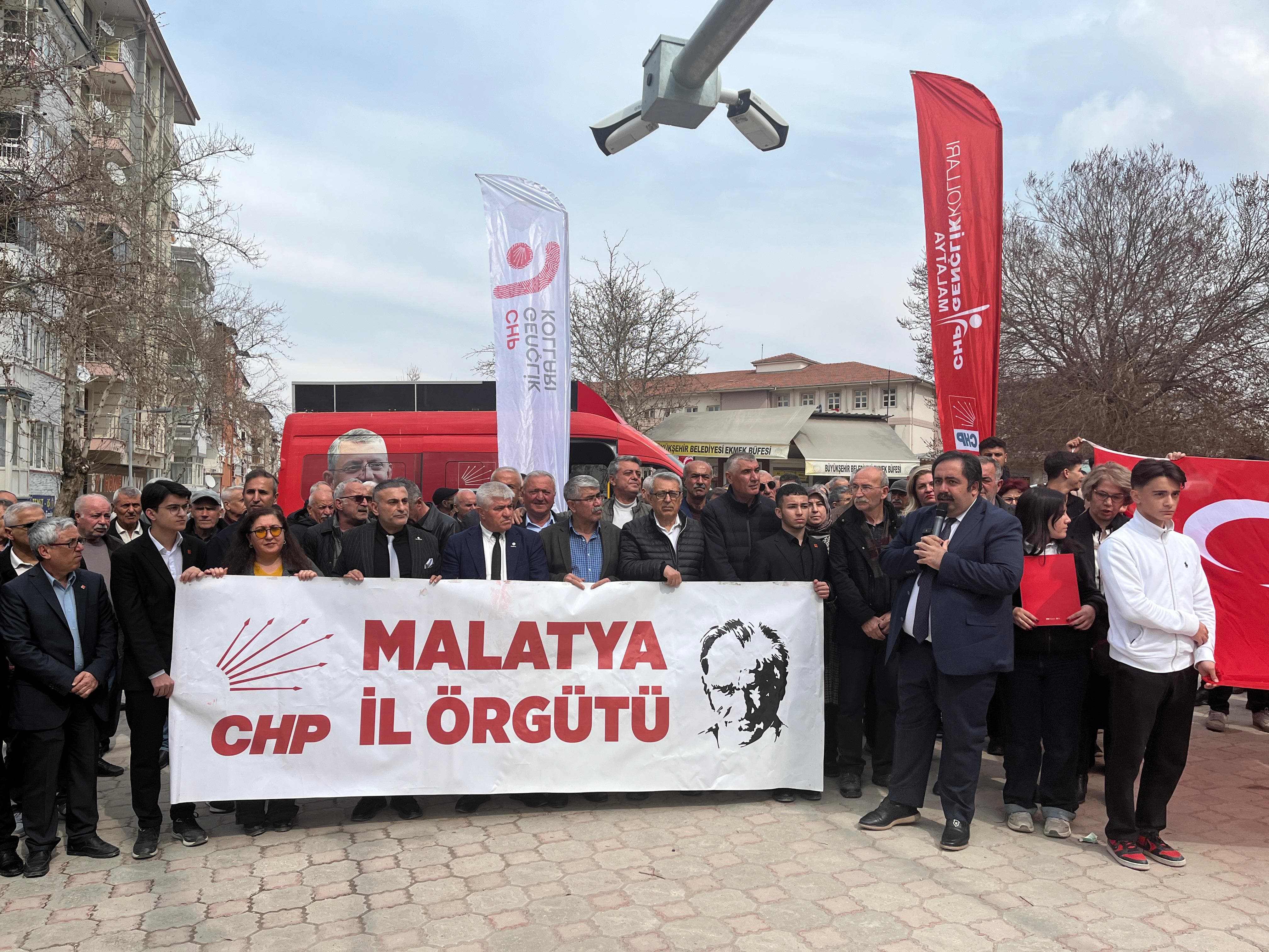 CHP İmamoğlu İçin Alana Çıktı