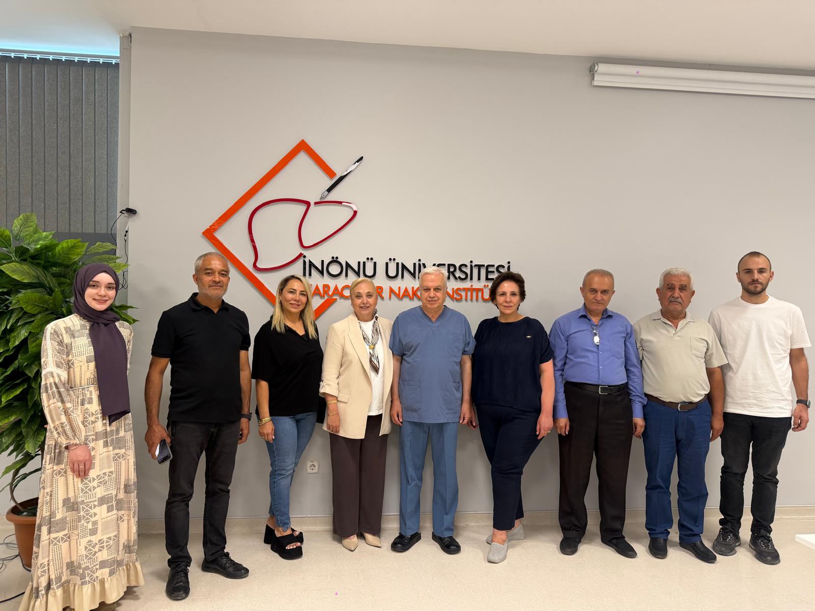 Çocukluk Arkadaşları Yıllar Sonra Aynı Masada Buluştu: HİMYAÇDER'den Prof.Dr, Sezai Yılmaz'a Anlamlı Ziyaret
