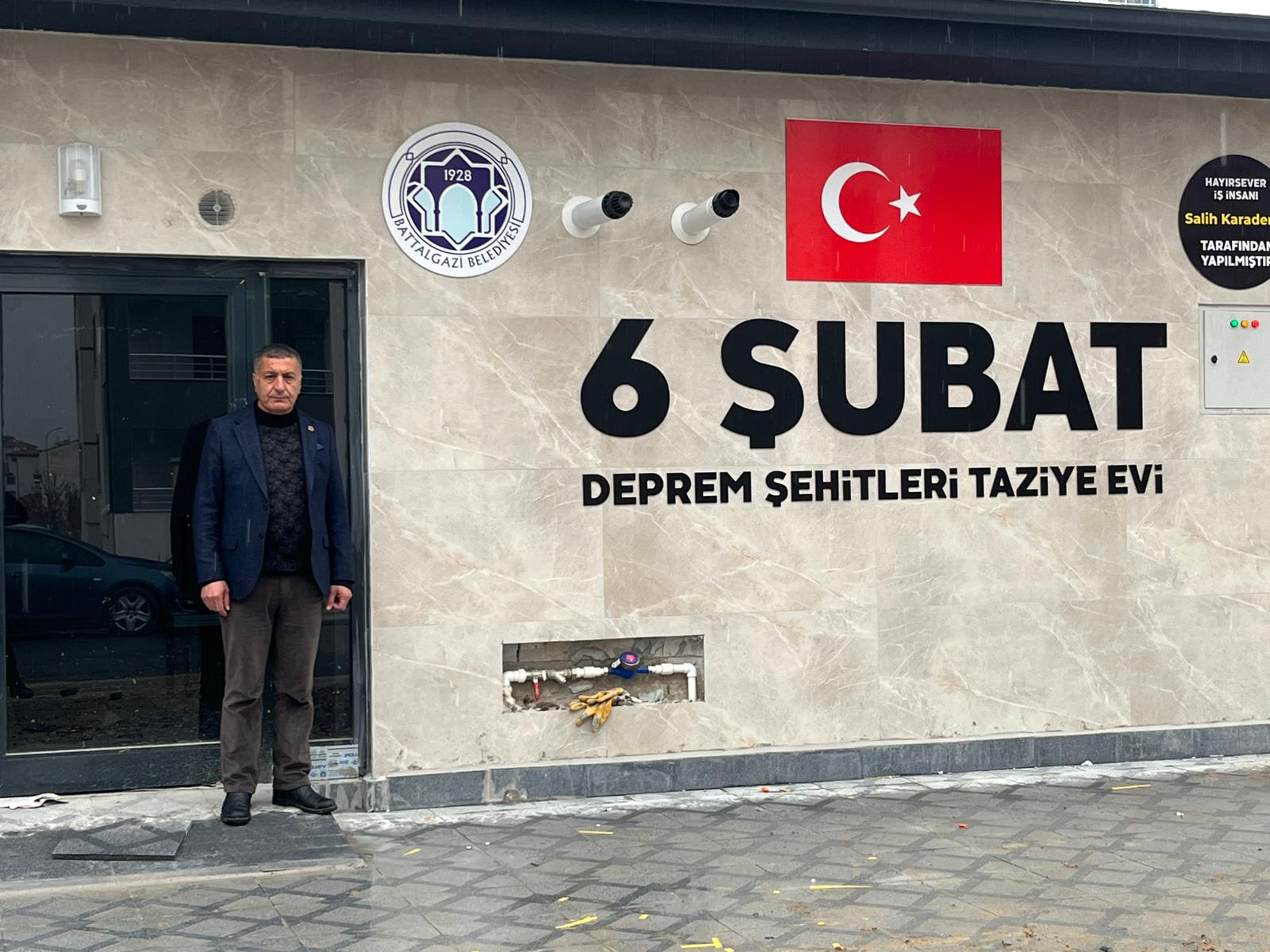 Göztepe Mahallesi Muhtarı;Salih Karademir Başkanımıza Çok Teşekkür Ediyoruz