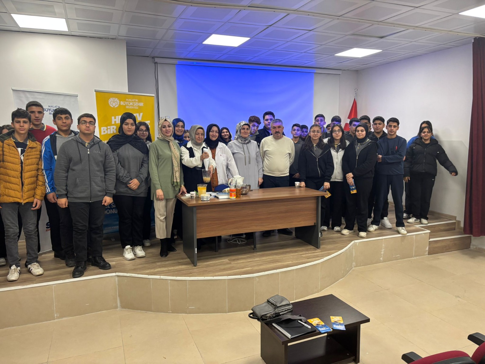 “HER EV BİR ATÖLYE” PROJESİ DEVAM EDİYOR