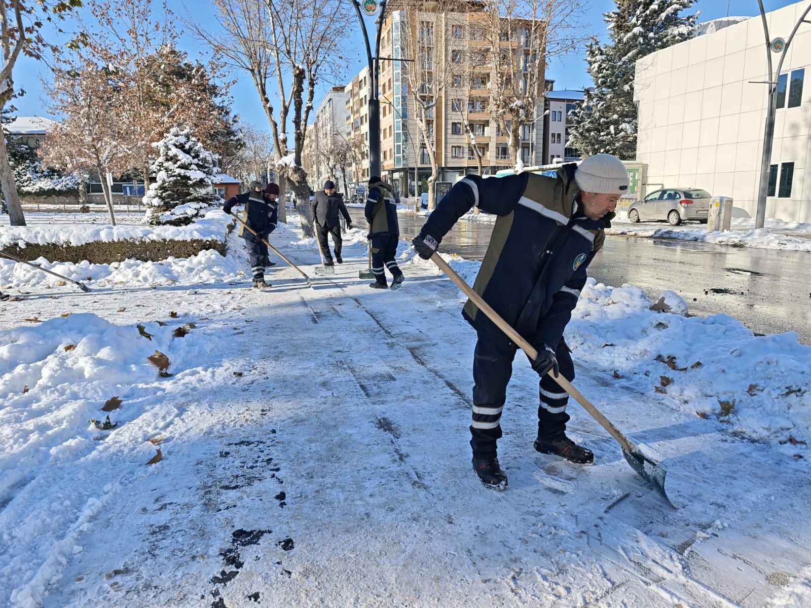 KARLA MÜCADELE ÇALIŞMALARI DEVAM EDİYOR
