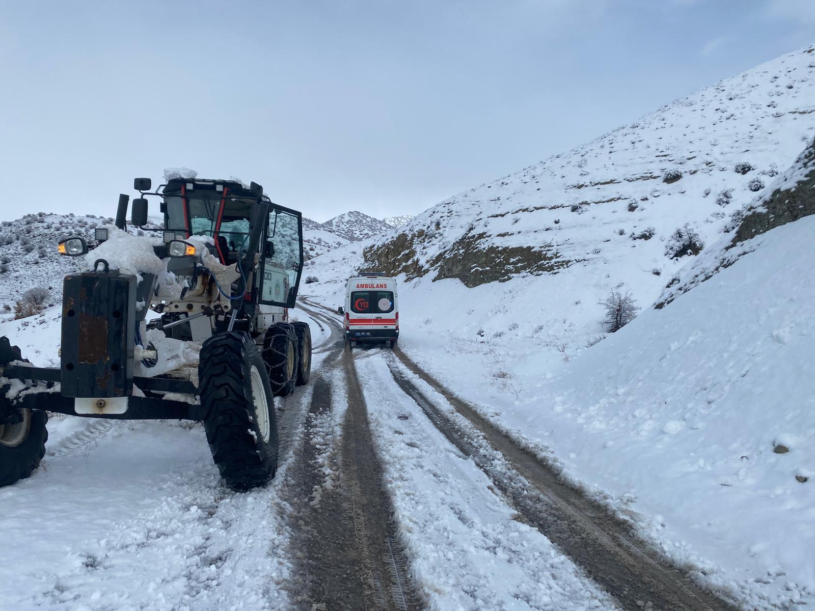 KARLA MÜCADELE ÇALIŞMALARINI İL GENELİNDE ARALIKSIZ SÜRDÜRÜYOR