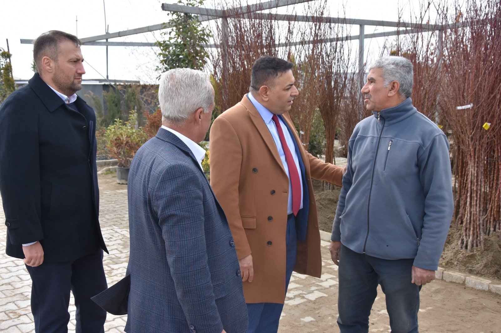 KAVŞAK OLMAMASI MAĞDURİYET OLUŞTURUYOR”