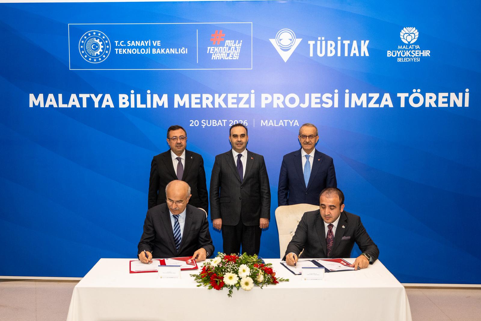 MALATYA BİLİM MERKEZİ PROJESİ İÇİN İMZALAR ATILDI