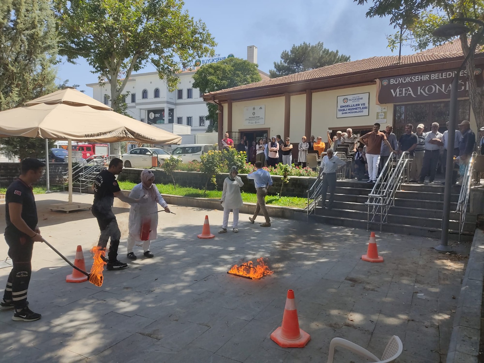 MALATYA BÜYÜKŞEHİR BELEDİYESİ ‘AFETLERE HAZIRLIK’ EĞİTİMİ VERDİ