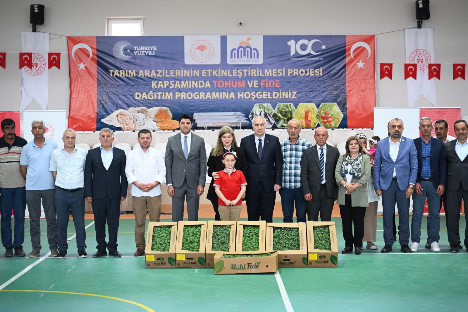 Milletvekili Ölmeztoprak, Üretici Ve Yetiştiricilerle Bir Araya Geldi