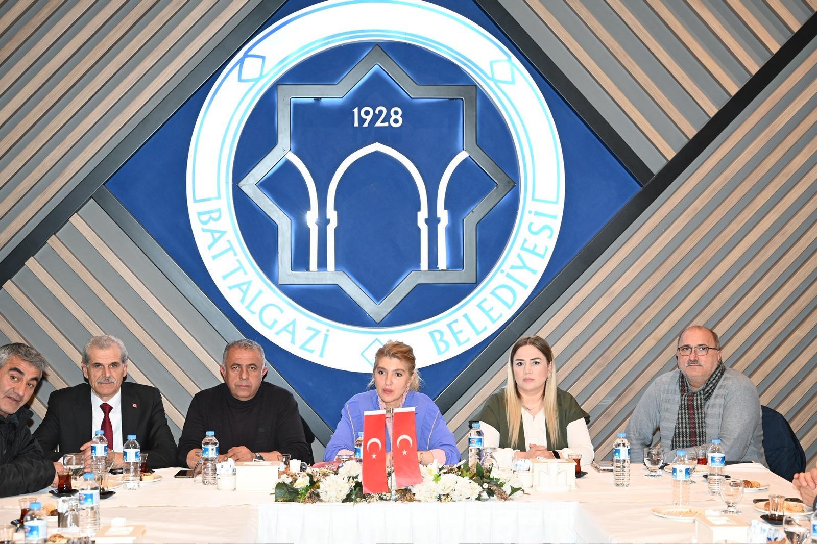 Muhtarlara Sahada Güçlü İstişare