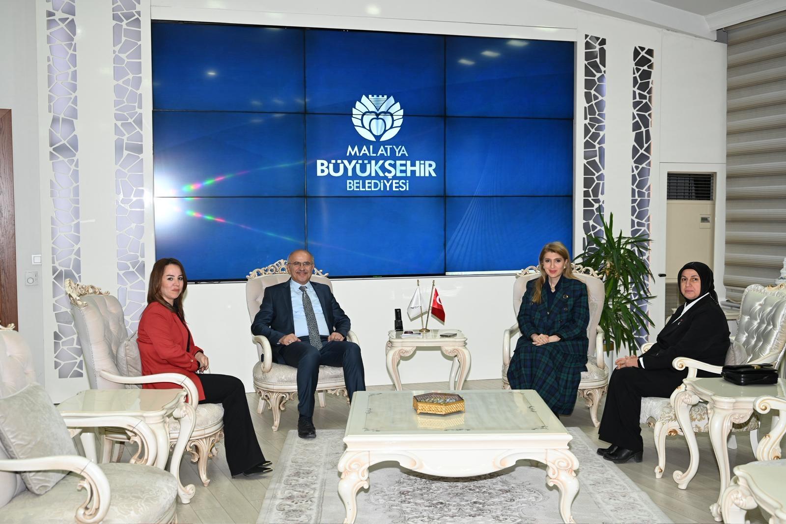 Ölmeztoprak'tan Akıl ve İstişare Vurgusu