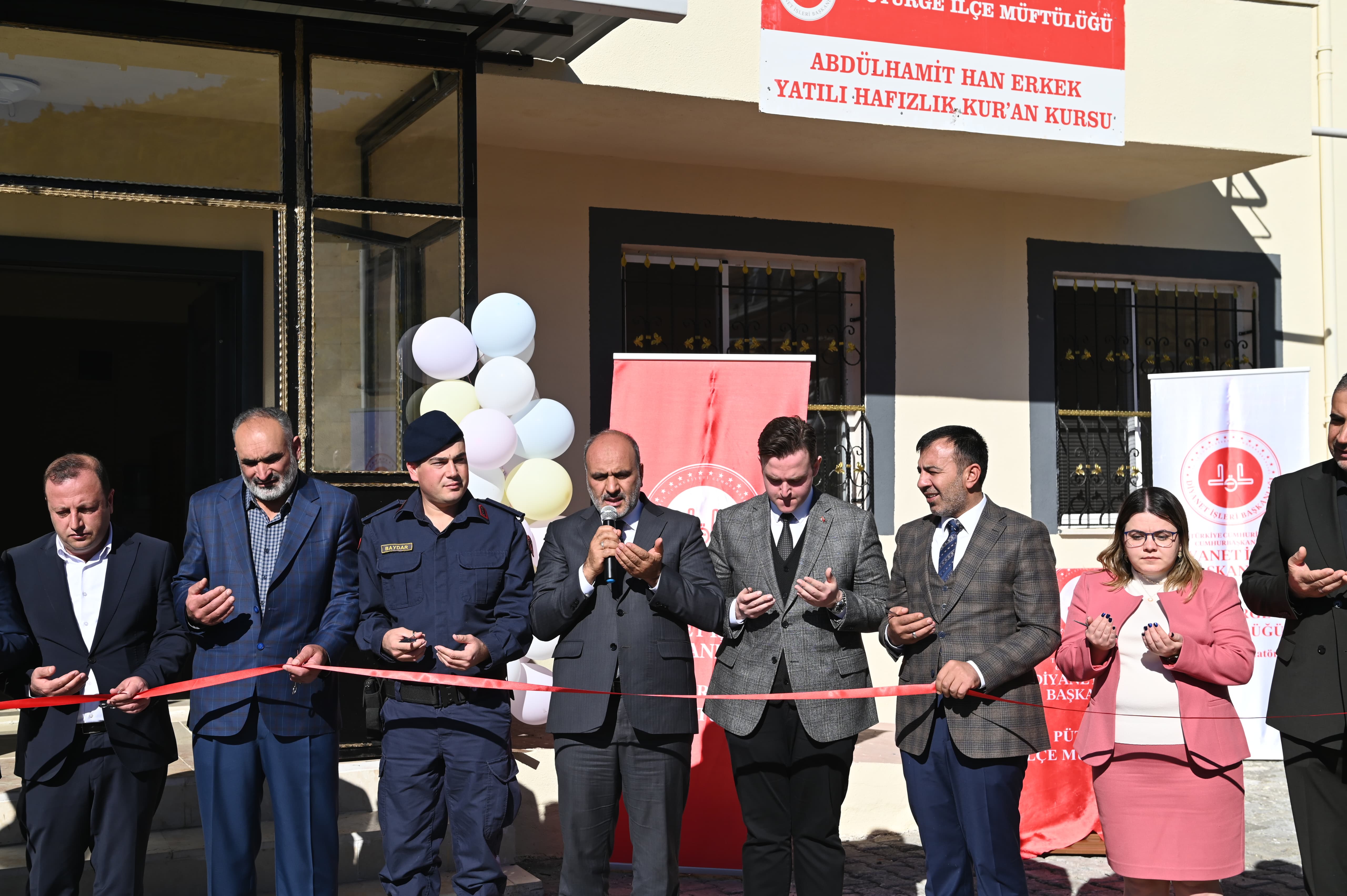 Pütürge'de Abdülhamid Han Yatılı Erkek Hafızlık Kur'an Kursu Dualarla Hizmete Açıldı